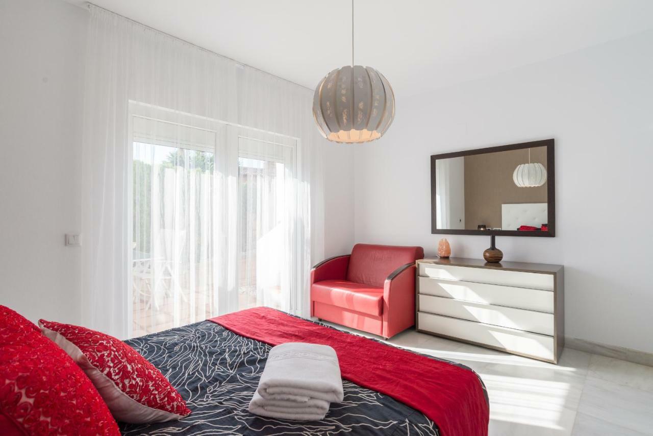 Luxury Duplex- 7 Minutes From The Beach Torremolinos Kültér fotó