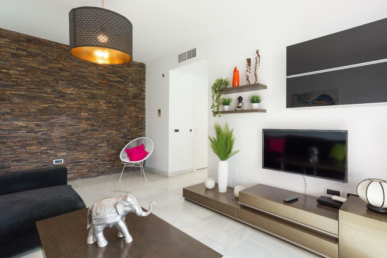 Luxury Duplex- 7 Minutes From The Beach Torremolinos Kültér fotó